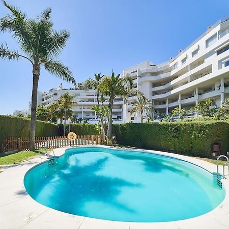 Superbe Appartement Avec Jaccuzi マルベーリャ エクステリア 写真