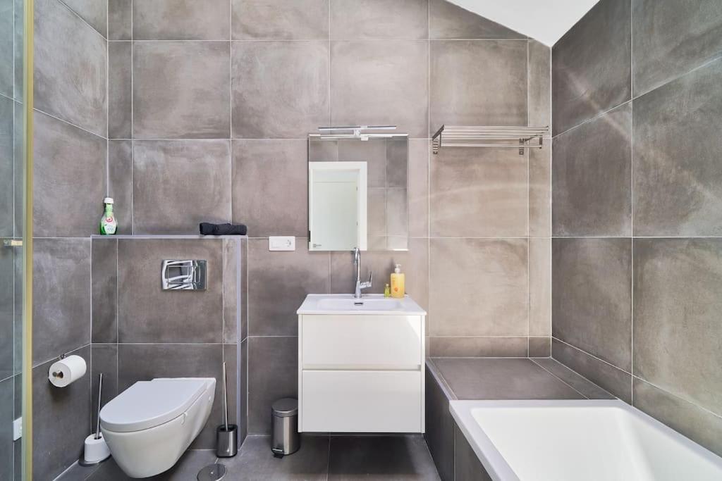 Superbe Appartement Avec Jaccuzi マルベーリャ エクステリア 写真